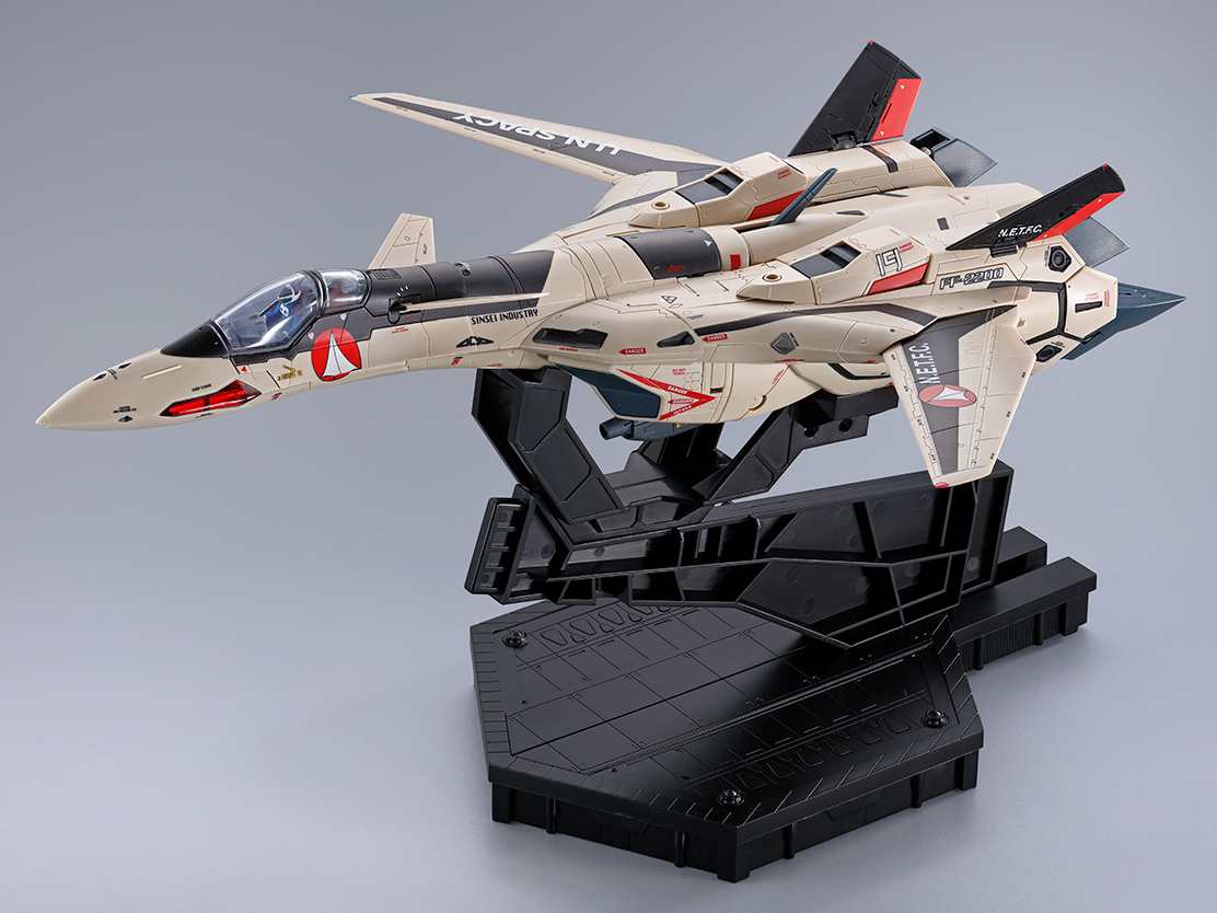 MACROSS PLUS Figura DX CHOGOKIN YF-19 Excalibur (Máquina Isamu Dyson)